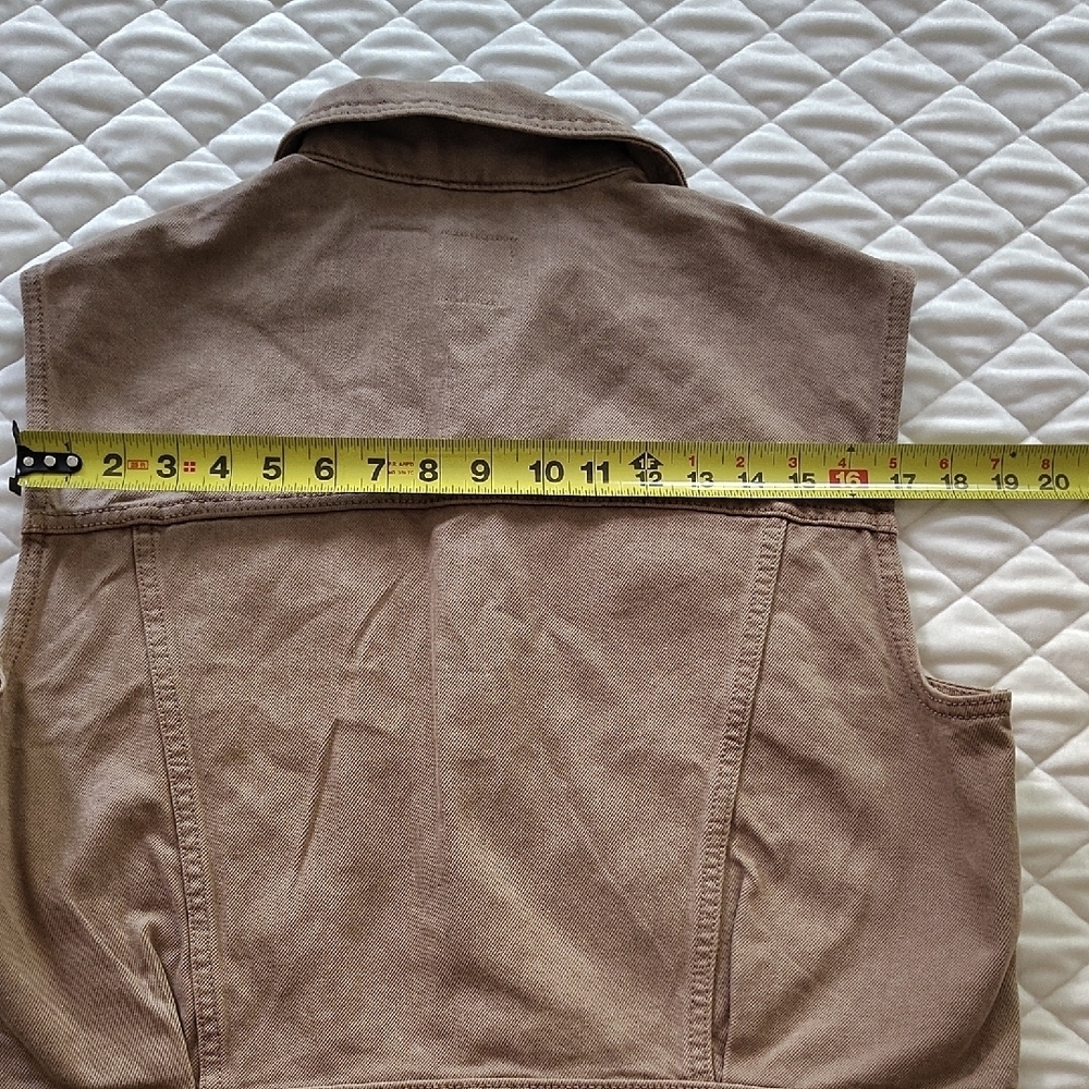 Wild Fable Tan Vest - Picture 9 of 13